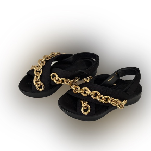 Burberry Canvas Chain-Link Accents Slingback Sandals - Picture 2 of 6